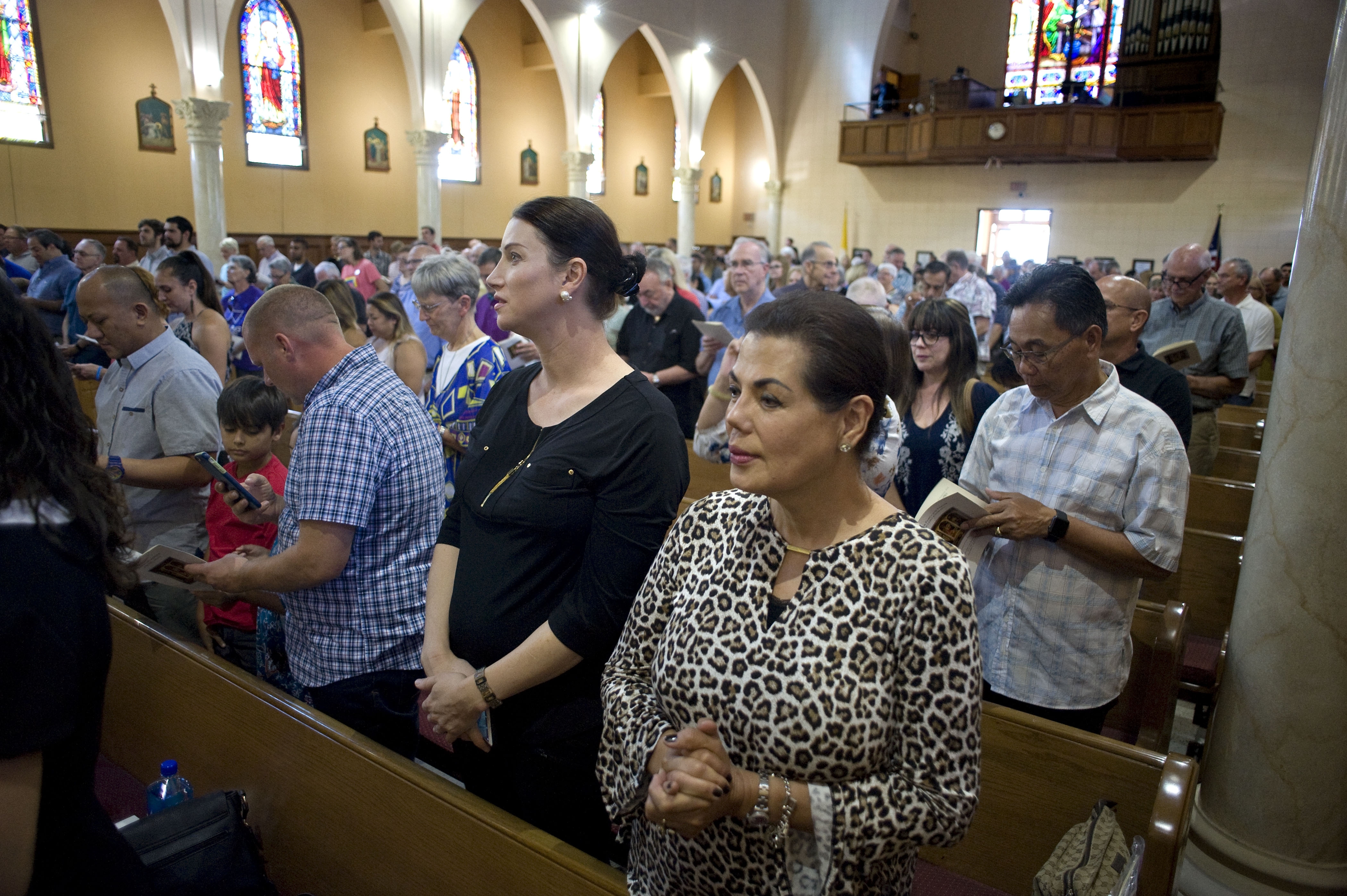 Archdiocese Launches EnCourage Chapter For Families Of Those With Same   20171009T1134 LGBT MASS 584727.JPG