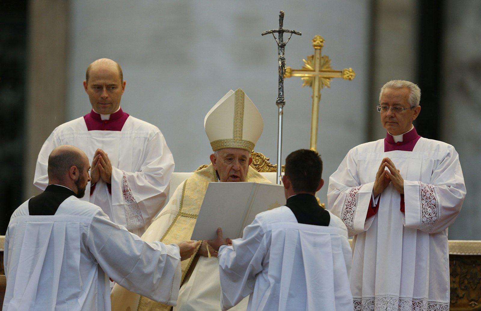 Pope Francis proclaims the beatification of Pope John Paul I during a Mass in St. Peter's Square at the Vatican Sept. 4, 2022. (CNS photo/Paul Haring)