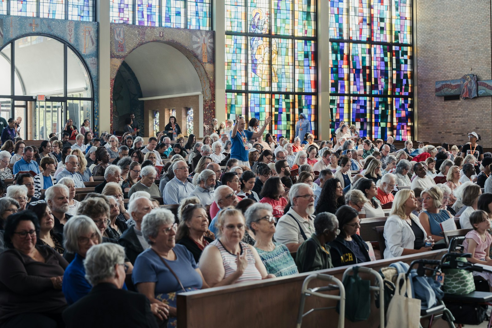Cientos de católicos participaron de los cuatro congresos eucarísticos regionales organizados por la Arquidiócesis de Detroit, como una forma de prepararse para el Congreso Eucarístico Nacional que se realizará en Indianápolis en julio. (Leah Butalid | Detroit Catholic)