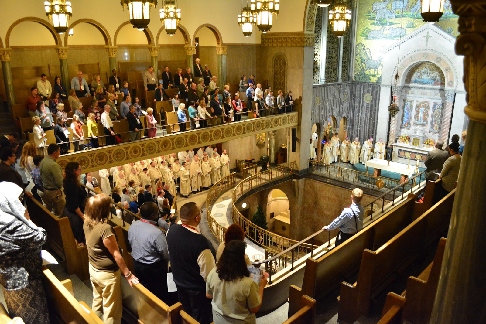 Members of the synod gather at St. Aloysius Church in downtown Detroit for the opening Mass of Synod 16, a three-day, grace-filled gathering called to listen to the voice of the Holy Spirit as the Church in the Archdiocese of Detroit discerned a path forward in grace. (Michael Stechschulte | The Michigan Catholic)