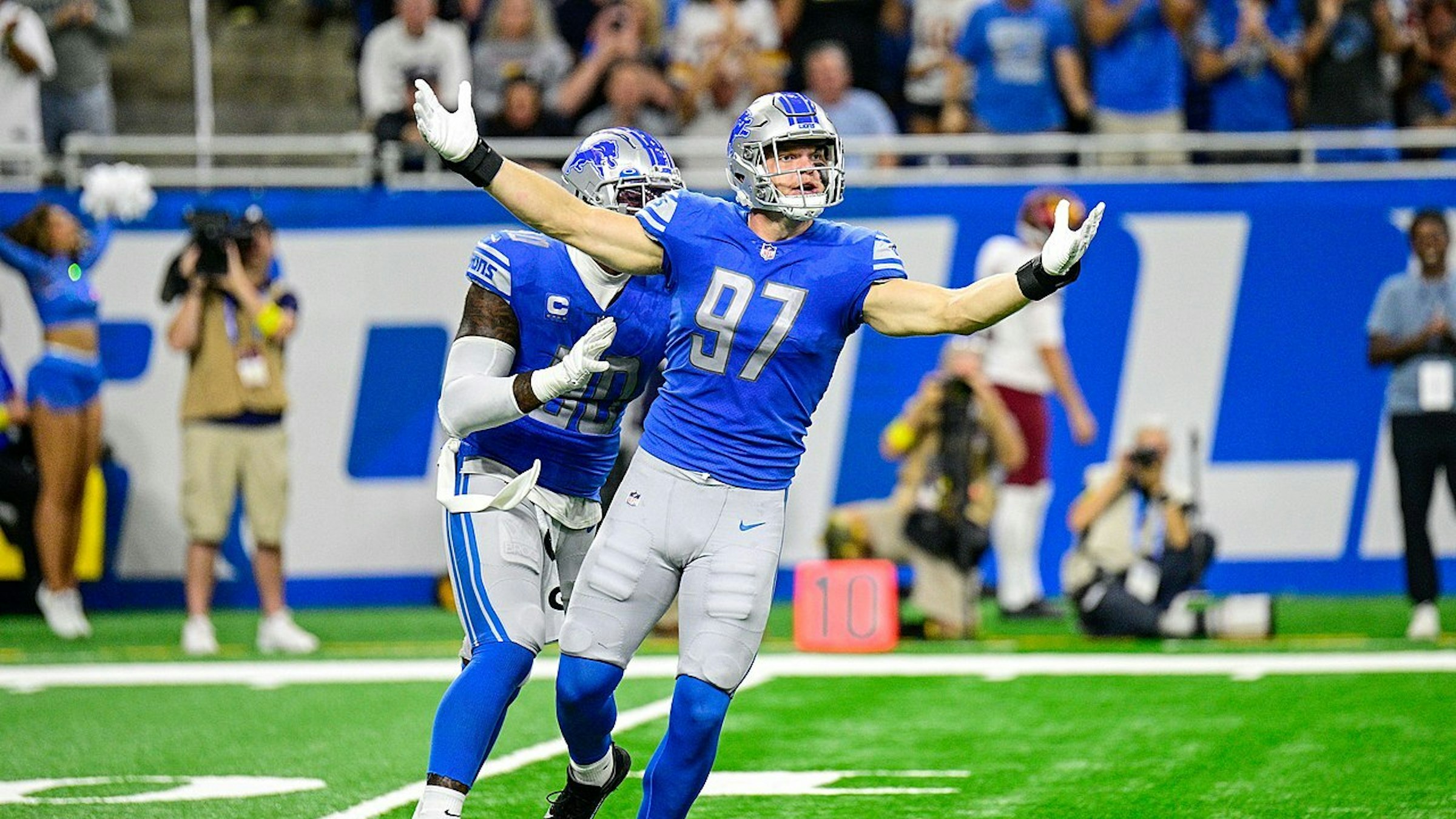 Divine Child coach recalls what it was like coaching future Lions star Aidan Hutchinson- Detroit Catholic