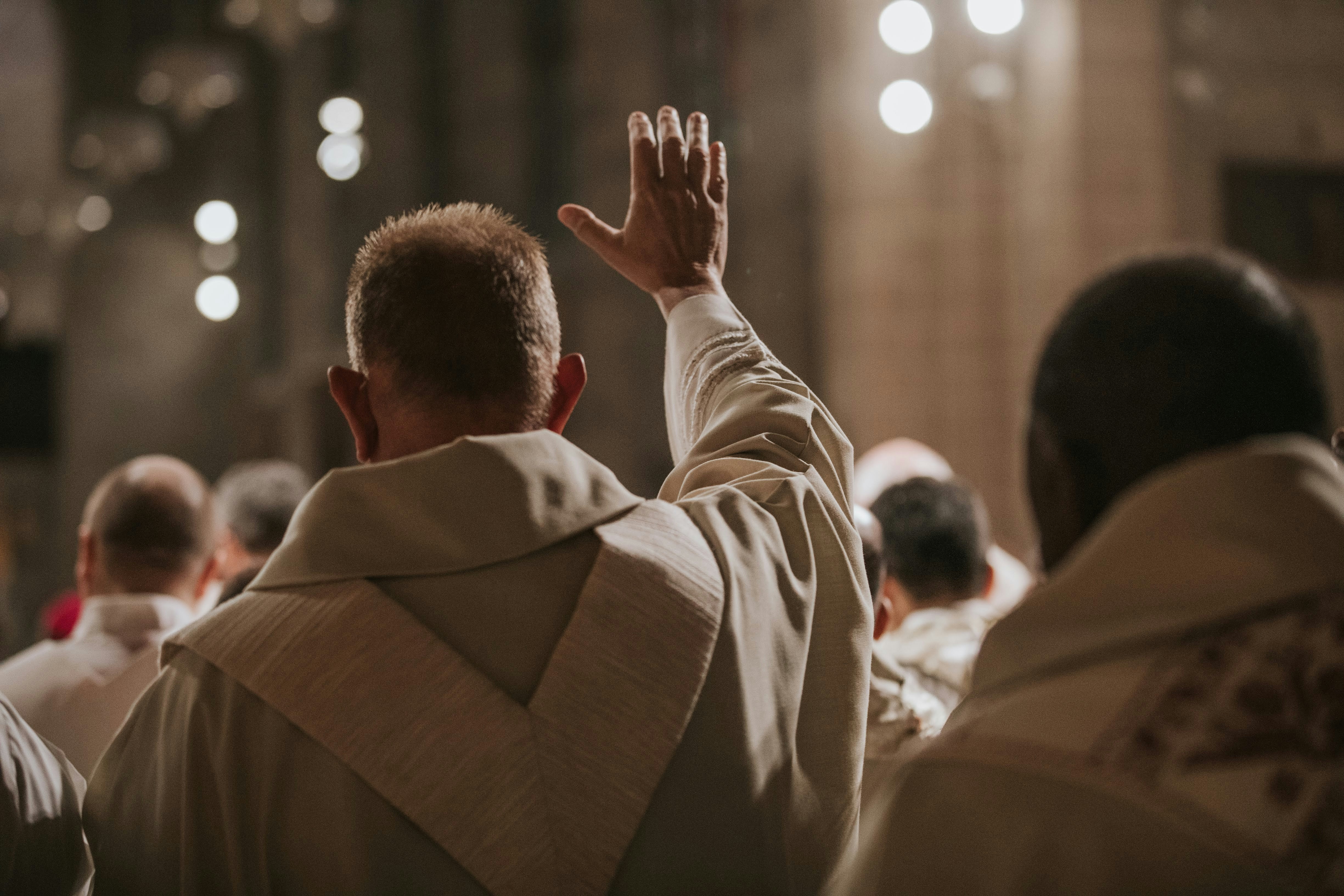 Priesthood Sunday: Local Catholics pledge thousands of prayers for priests  - Detroit Catholic
