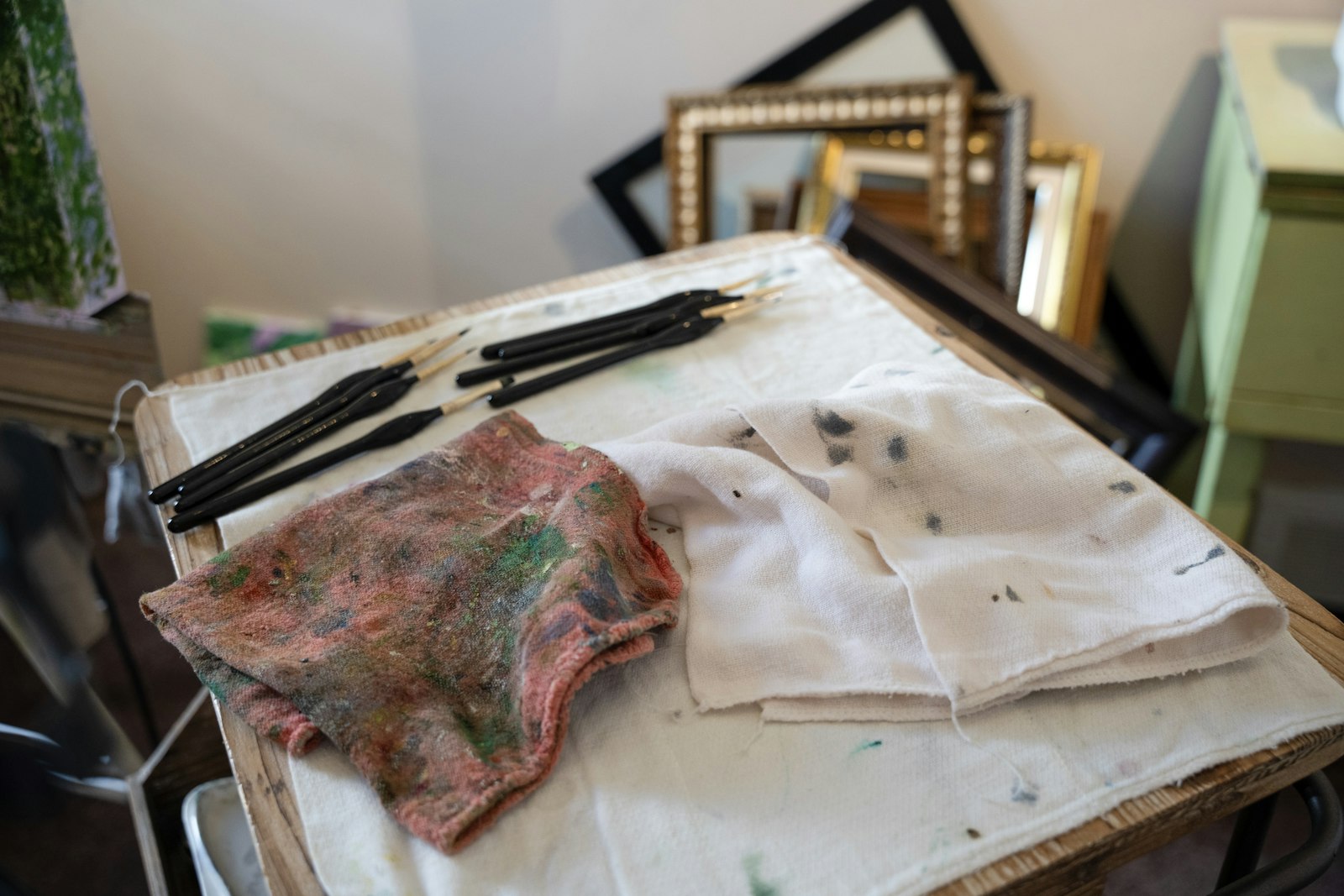 Zabawski hopes to capture the beauty of more local churches, beginning with Old St. Mary’s in Greektown and St. Hyacinth in Detroit, where her parents were raised.