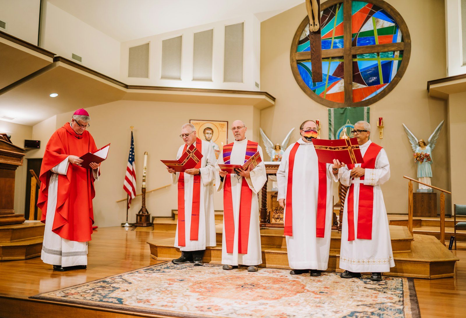 Auxiliary Bishop Gerard W. Battersby presides over a commissioning Mass with clergy from Downriver Family 3, a new family of parishes consisting of Sacred Heart in Grosse Ile, St. Cyprian in Riverview, St. Joseph in Trenton, Our Lady of the Woods in Woodhaven, St. Roch in Gibraltar, and St. Timothy in Trenton, on Sept. 14 at St. Timothy. (Valaurian Waller | Detroit Catholic)