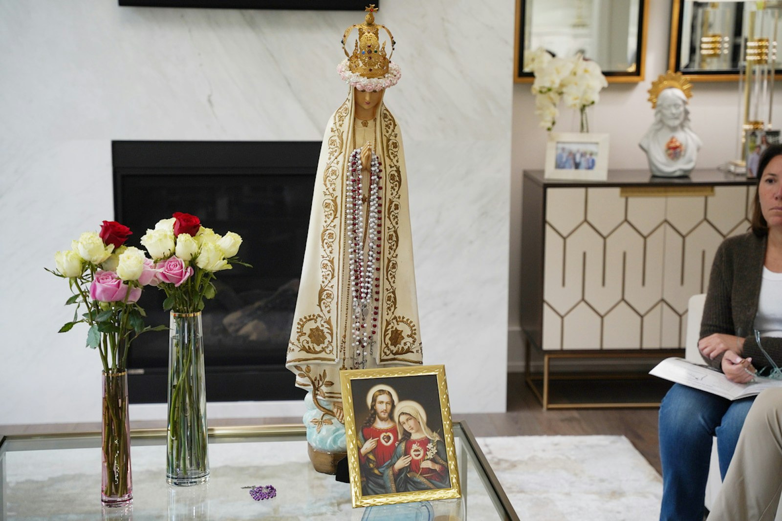 St. Clair Shores businessman John LoVasco, who founded the Detroit chapter of the Men of the Sacred Hearts in 1964, was tasked by a Montreal priest, Fr. Francis Larkin, to find a statue of Our Lady of Fatima to stay in a family's home whenever a home was enthroned.