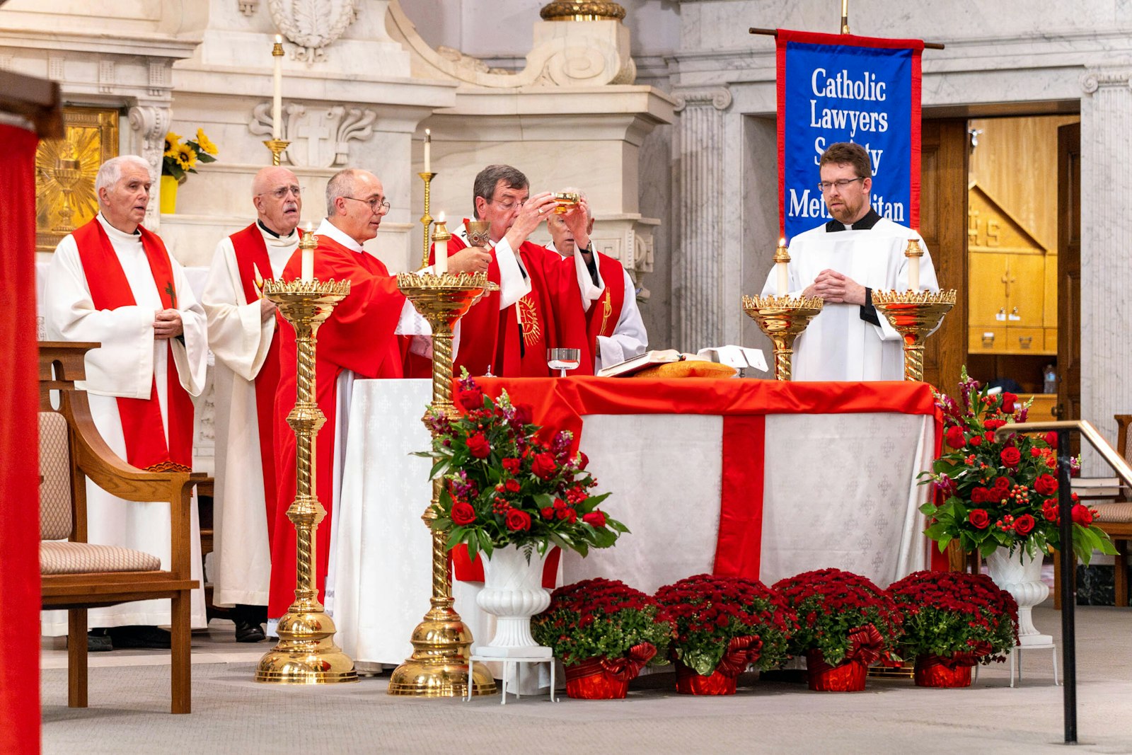 Archbishop Allen H. Vigneron celebrated the 112th annual Red Mass at SS. Peter and Paul (Jesuit) Church in Detroit. Archbishop Vigneron told the legal community assembled that their professions coincide with God's sense of justice.