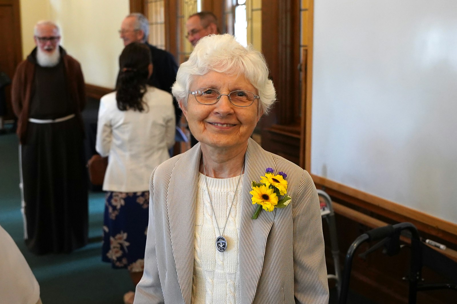 La Han. Margretta Wojcik, OSF, de las Hermanas de San Francisco de Sylvania, Ohio, celebra 60 años de vida consagrada. Al reflexionar sobre su vocación, la Hna. Wojcik recordó a las hermanas franciscanas que la enseñaron en la escuela y que fueron una influencia importante en su vida.