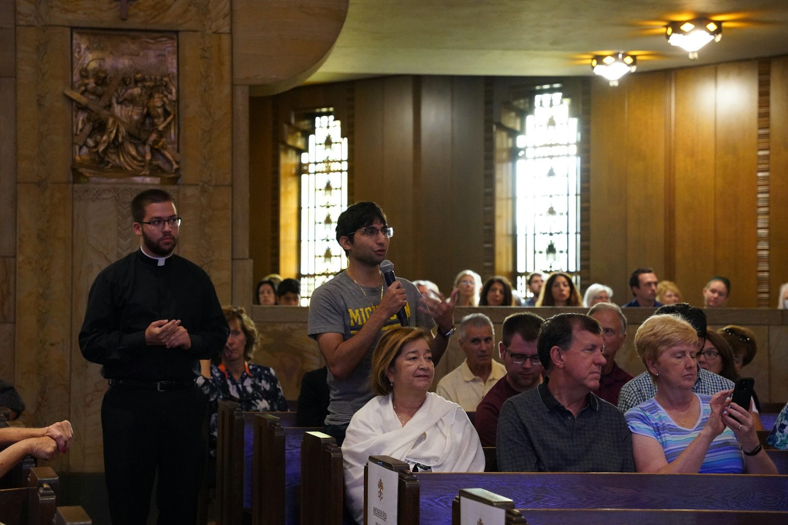 Following Bishop Barron’s keynote address, audience members asked Bishop Barron questions on St. Therese of Lisieux, Word on Fire, the “Little Way” and St. Therese’s spirituality of the primacy of grace.