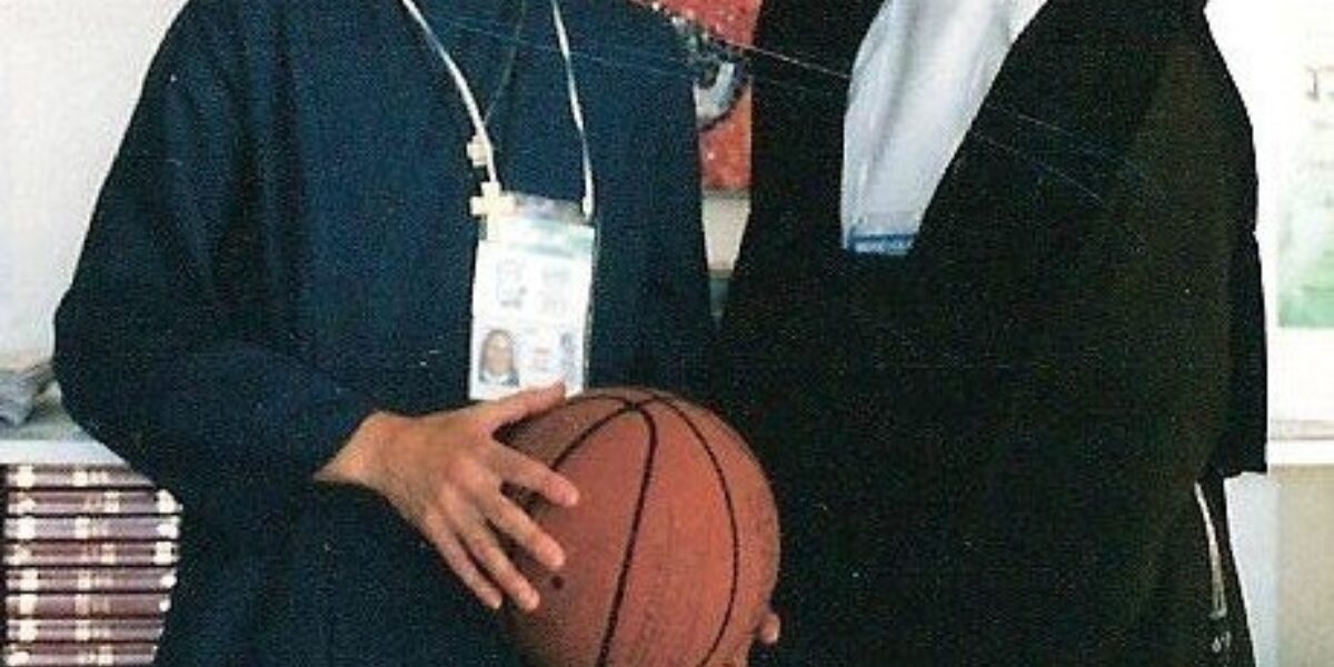 Basketball sisters now play for God: College teammates head out on different  paths, wind up on same journey 40 years later - Detroit Catholic