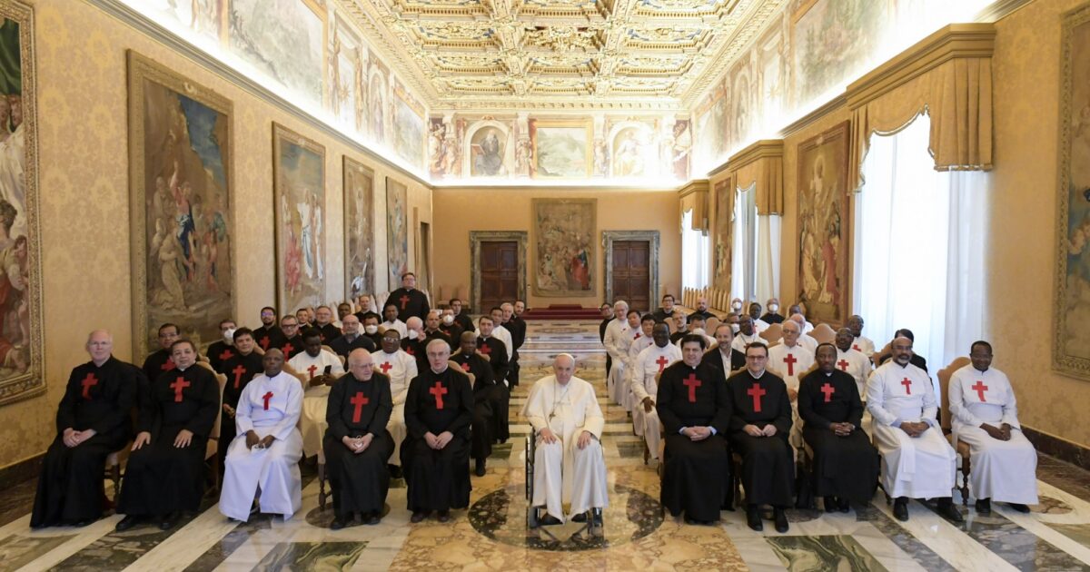 Indifference, Individualism, Fuel Throwaway Culture, Pope Says 