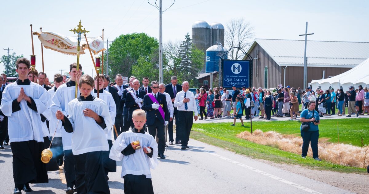 Timing of pilgrimage's arrival at Wisconsin Marian shrine in Champion ...