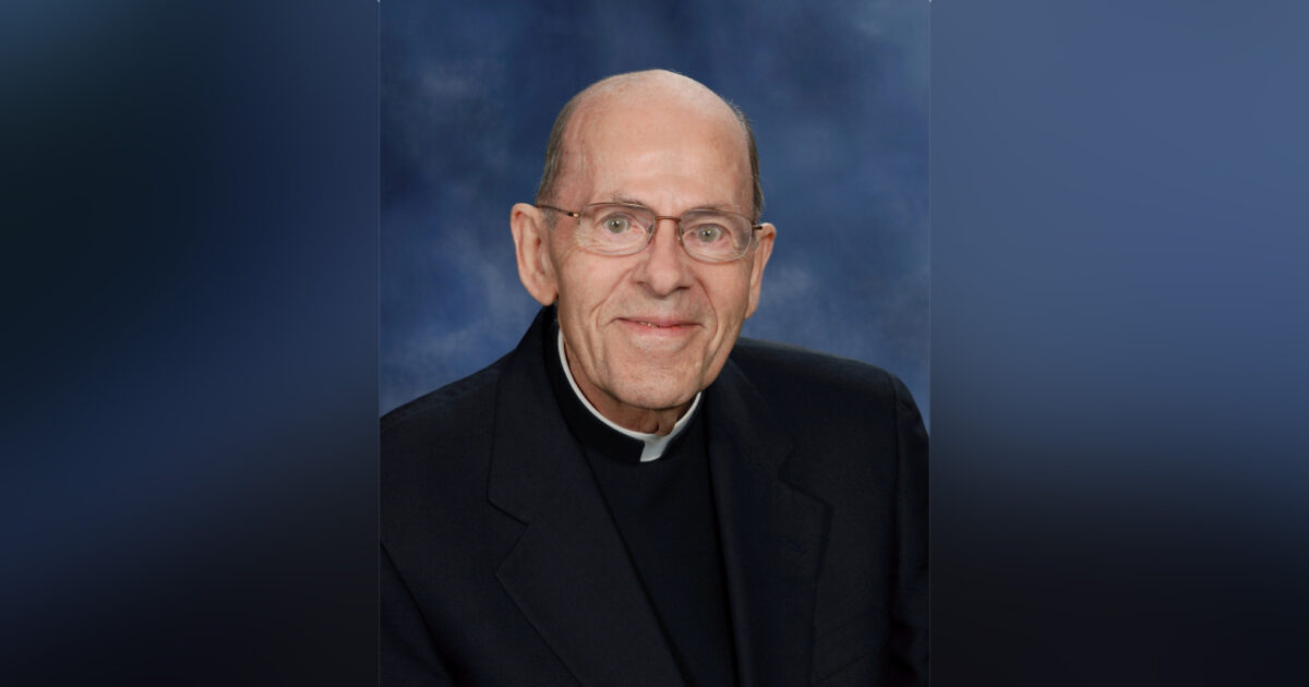 Fr. William Murphy, 91, was a 'gentleman priest' and a man of deep ...