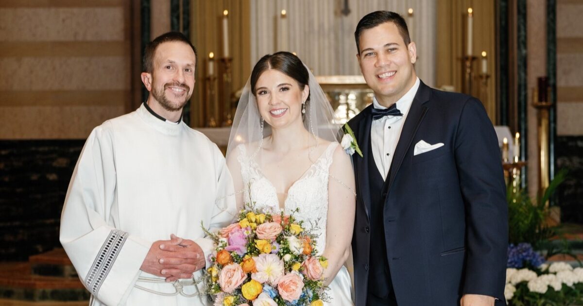 Priests view weddings and funerals as ‘beautiful’ opportunities to share God’s love – Detroit Catholic